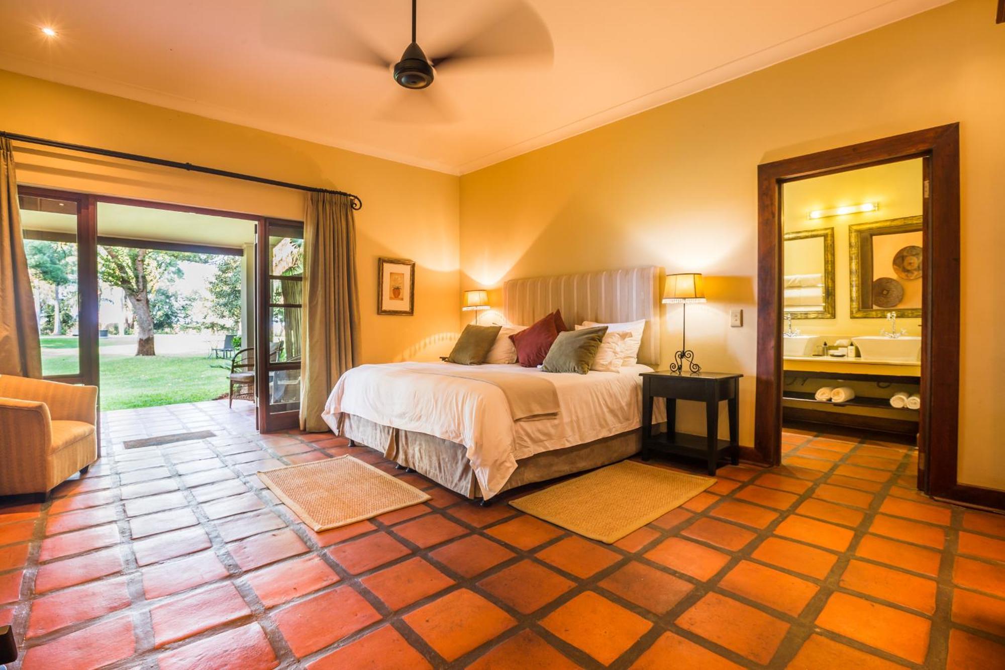Sondela Nature Reserve & Spa Country House بيلا-بيلا الغرفة الصورة